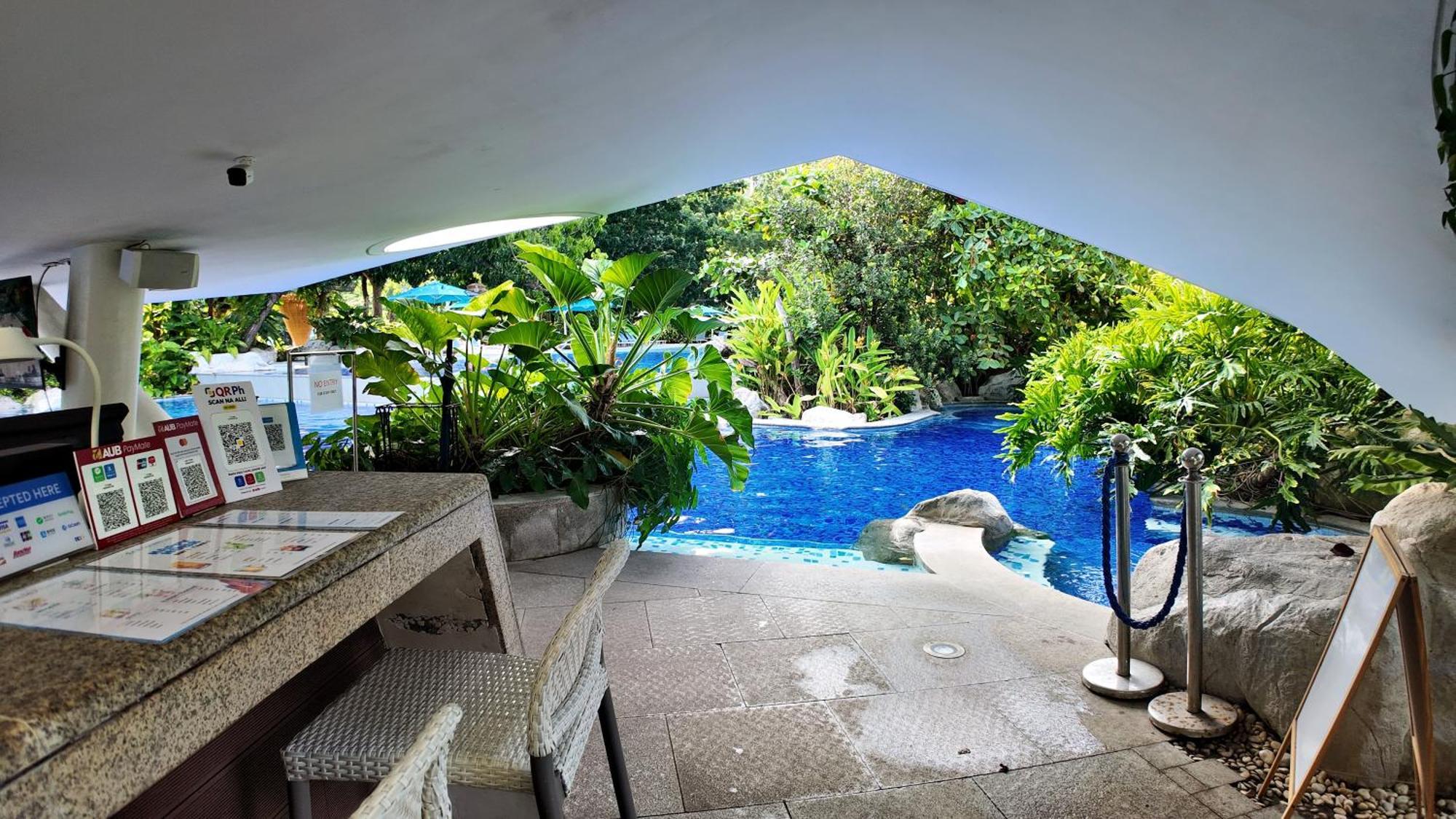 Dominiks Quite And Elegant Studio Ocean View Pool At Tambuli Resort High Floor Мактан Екстериор снимка